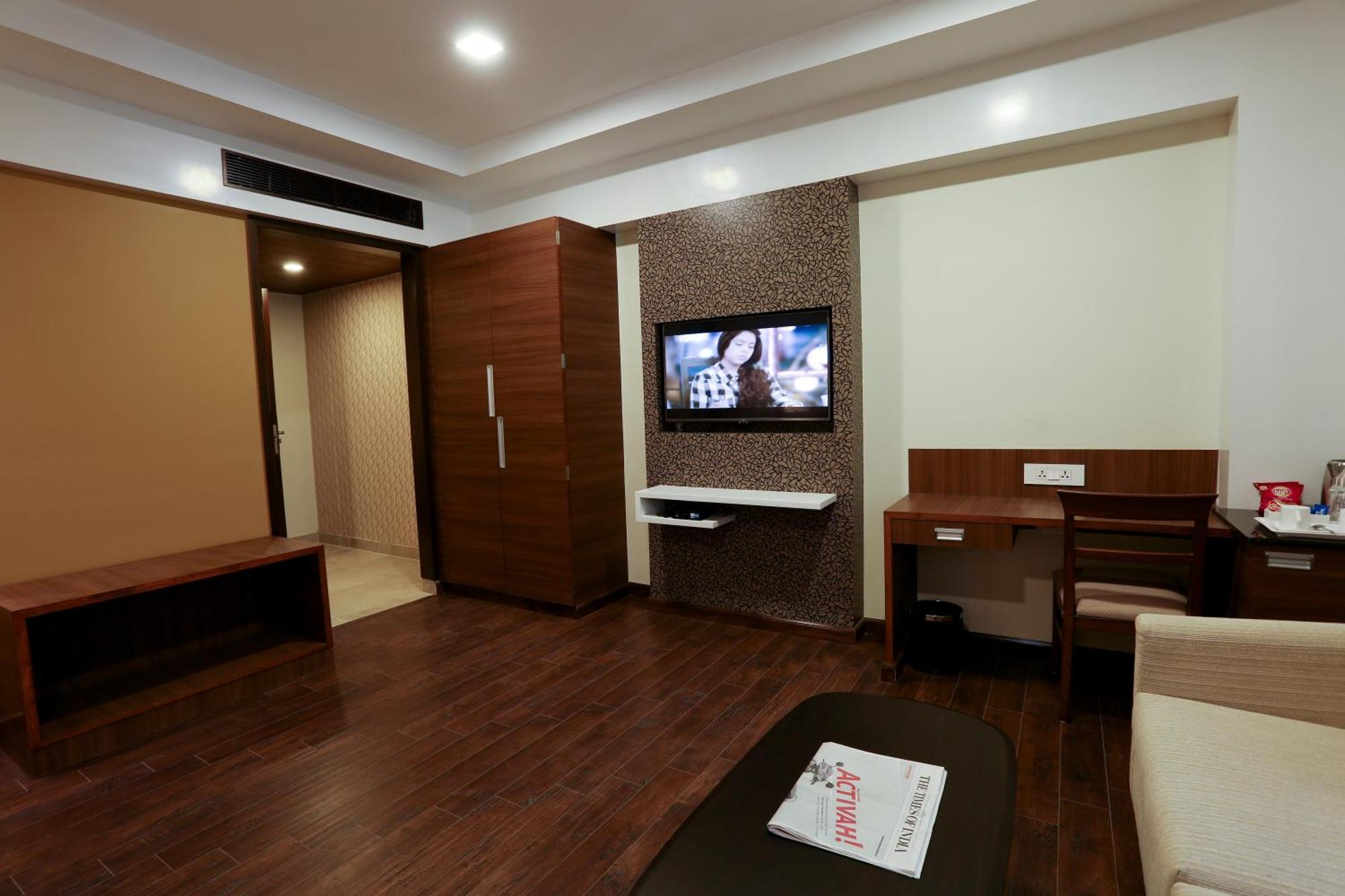 Fressotel Seetharam Coimbatore Extérieur photo