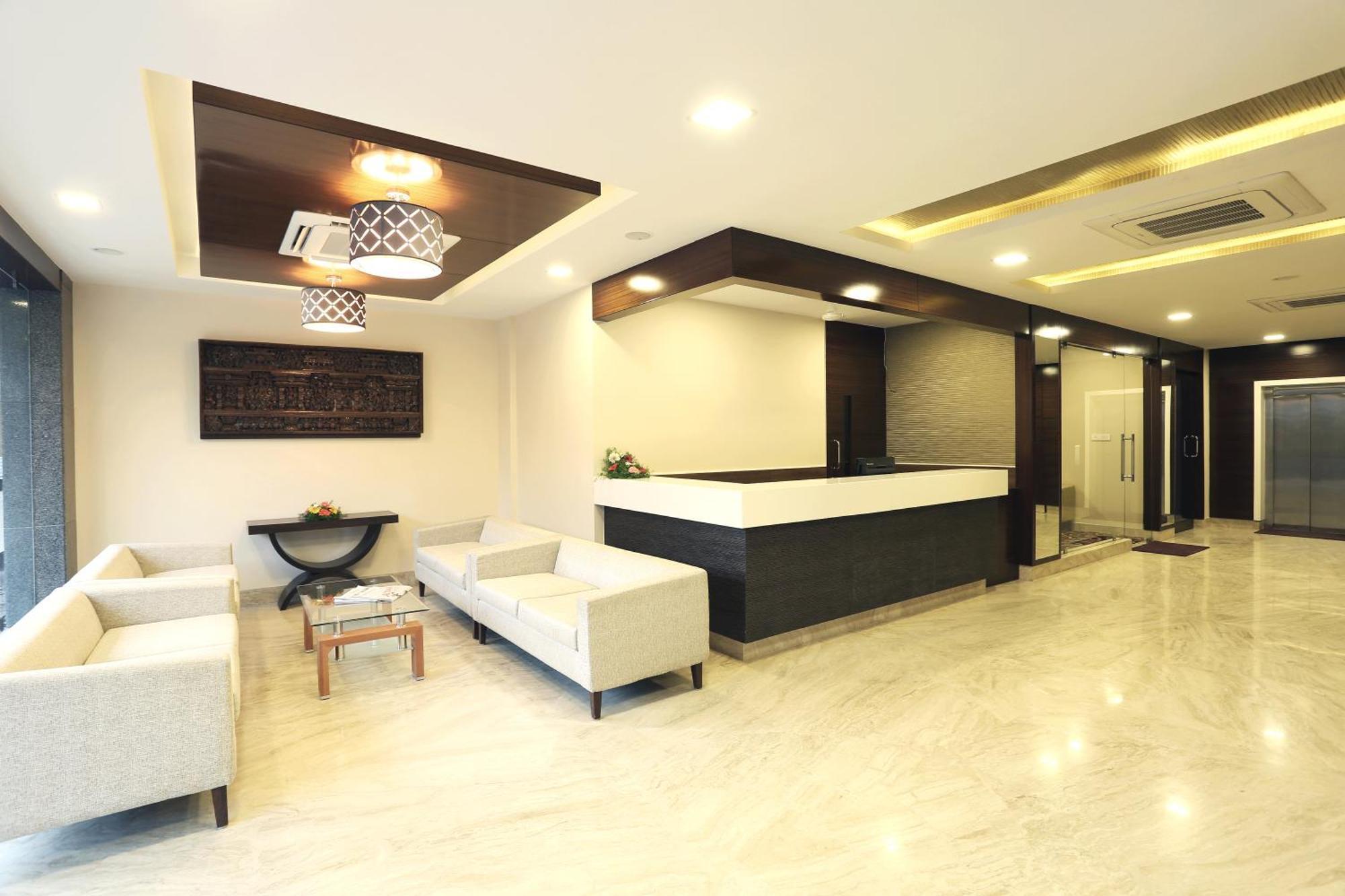 Fressotel Seetharam Coimbatore Extérieur photo