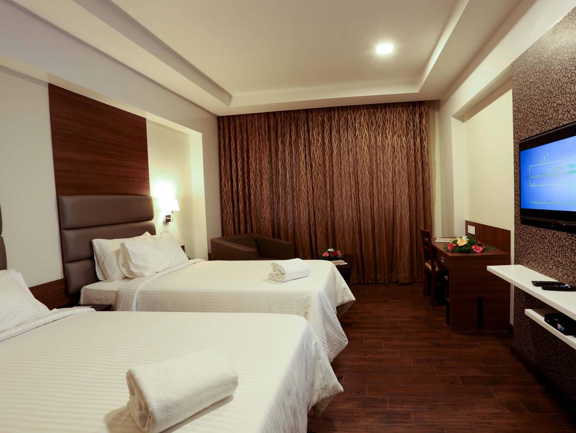 Fressotel Seetharam Coimbatore Extérieur photo