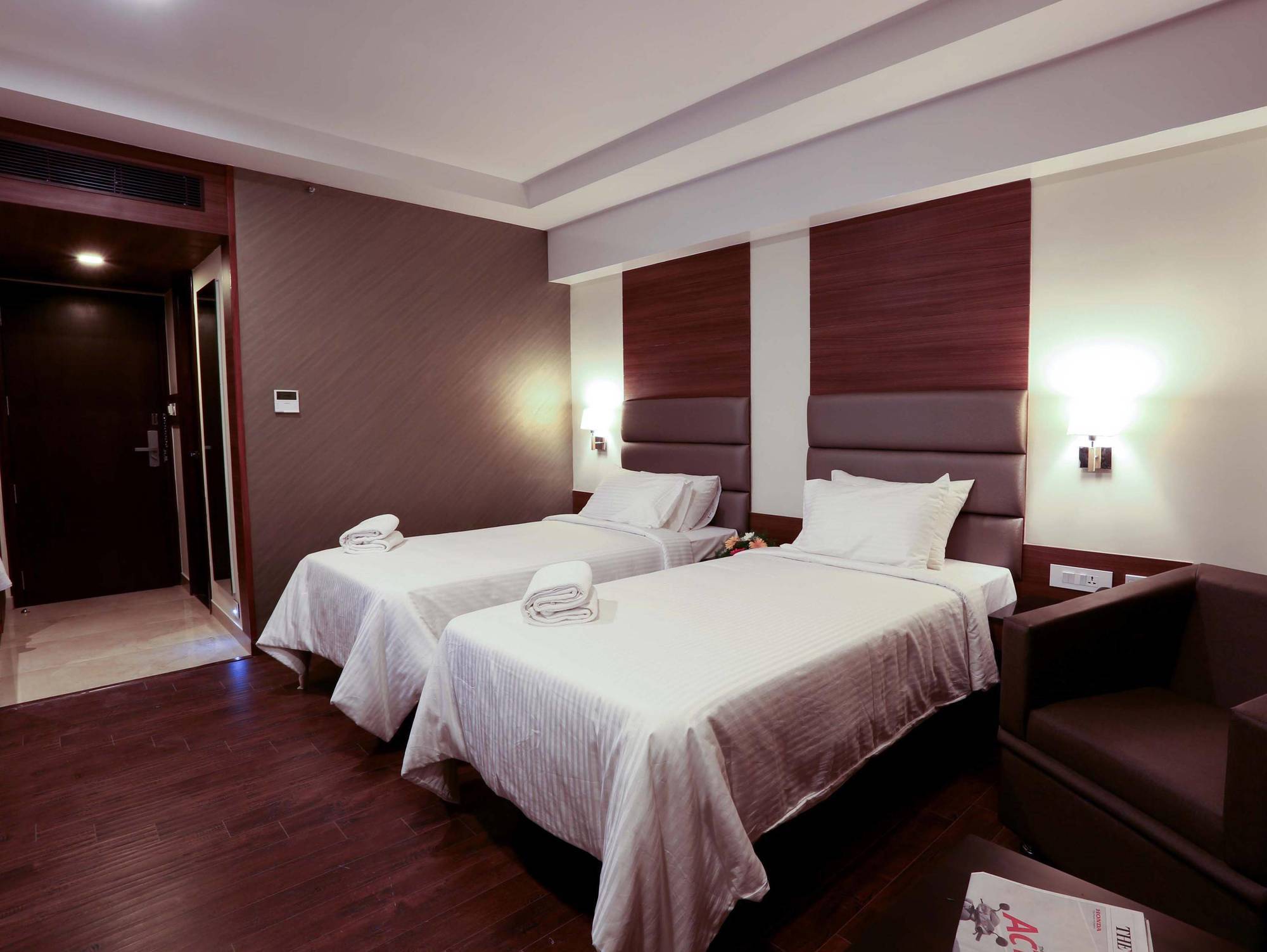 Fressotel Seetharam Coimbatore Extérieur photo